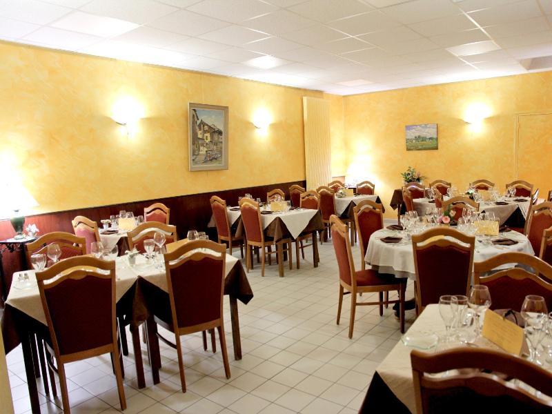 Auberge Du Cheval Blanc Beaumont-Pied-de-Boeuf  Exterior foto